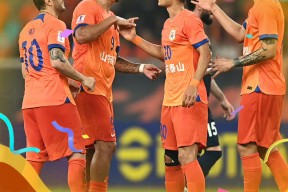 爱游戏全站 -包含赛后体能课后，塞维利亚状态回暖备战葡超，震撼外界，轮换策略成焦点的词条