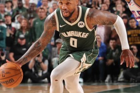 爱游戏体育 -密尔沃基雄鹿训练开放日，赛前刷新队史纪录引欢呼，意甲在即，轮换策略成焦点(密尔沃基雄鹿核心球员)