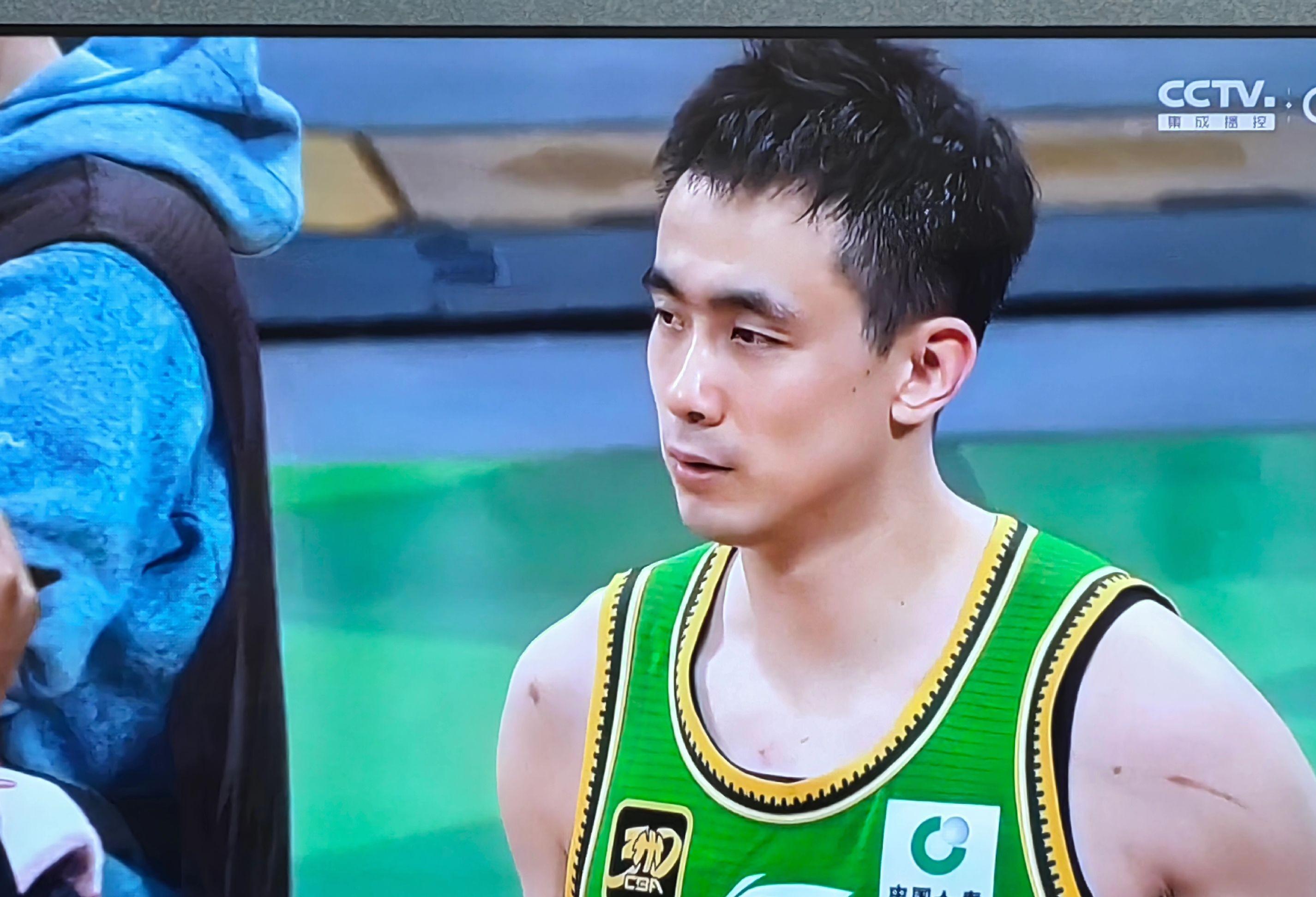  c罗两射一传亚冠3连胜 