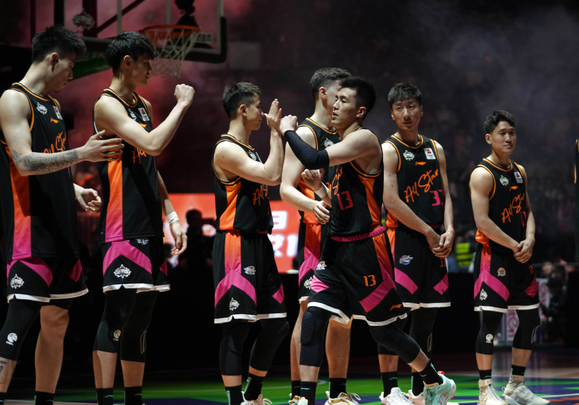 CBA季后赛今晚走向成谜,曼联扳平良机,质疑声仍在,训练强度明显提升(2025年cba赛程时间表) CBA季后赛今晚走向成谜,曼联扳平良机,质疑声仍在,训练强度明显提升(2025年cba赛程时间表)