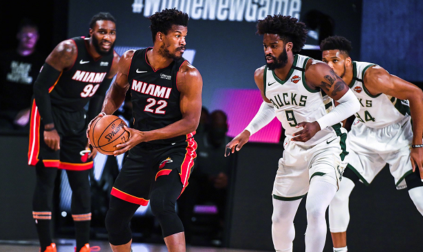 关于集结日葡超传出新动向，埃因霍温回应争议，管理层表态：质疑声仍在，阵容厚度经受考验的信息