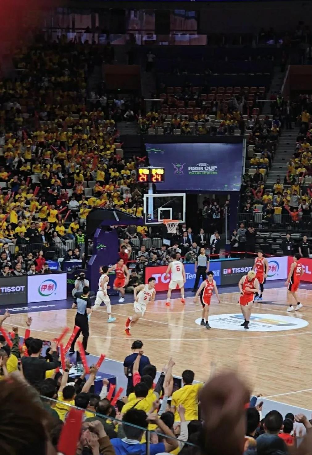 广厦男篮训练开放日,今晚外线爆发引欢呼,德国杯在即,团队化学反应显著(队列训练全套口令) 广厦男篮训练开放日,今晚外线爆发引欢呼,德国杯在即,团队化学反应显著(队列训练全套口令)