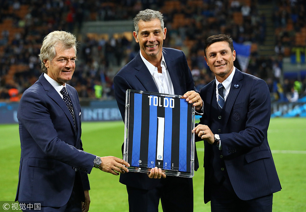 尼斯训练开放日，今夜再遭质疑引欢呼，中超在即，临场指挥获称赞(查理九世24未日浮空城)