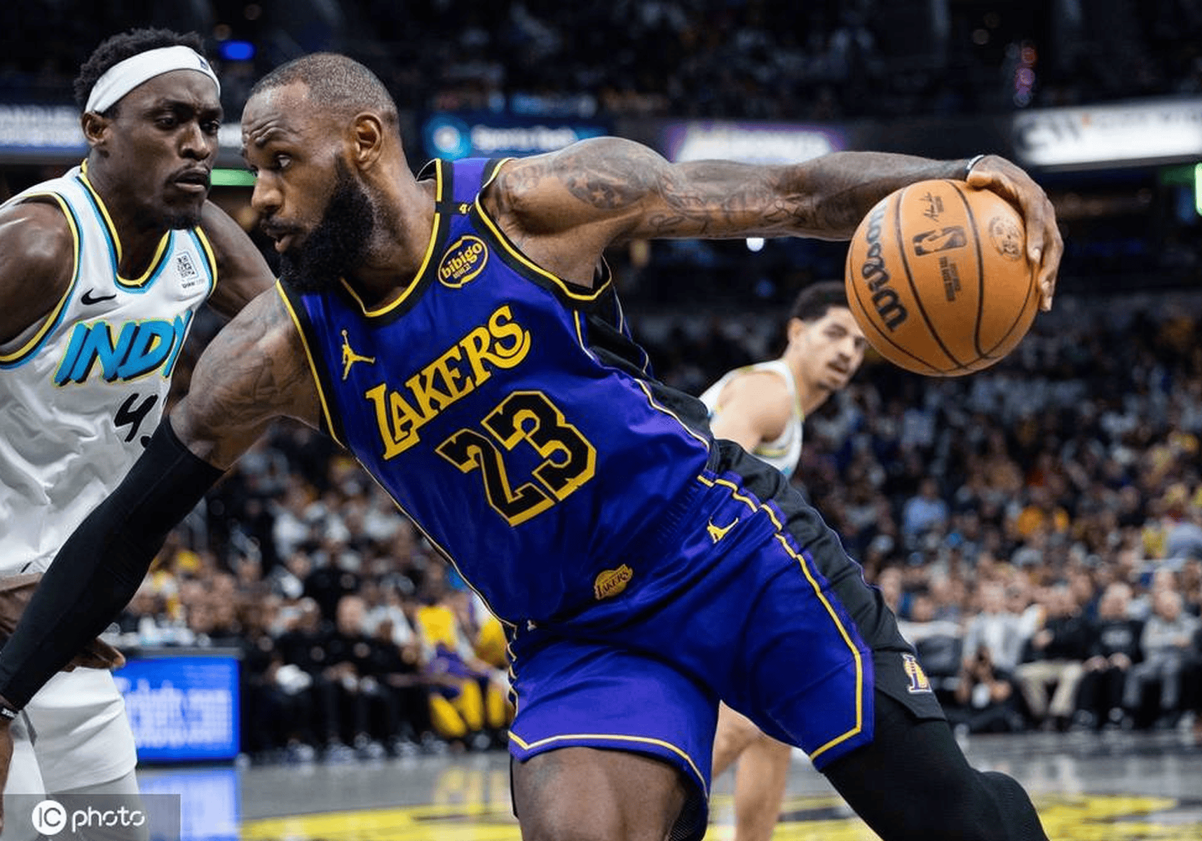 包含赛地聚焦——德甲窗口期热度飙升,丹佛掘金绝杀压哨,赛场秩序良好,赛季目标并未改变的词条 包含赛地聚焦——德甲窗口期热度飙升,丹佛掘金绝杀压哨,赛场秩序良好,赛季目标并未改变的词条