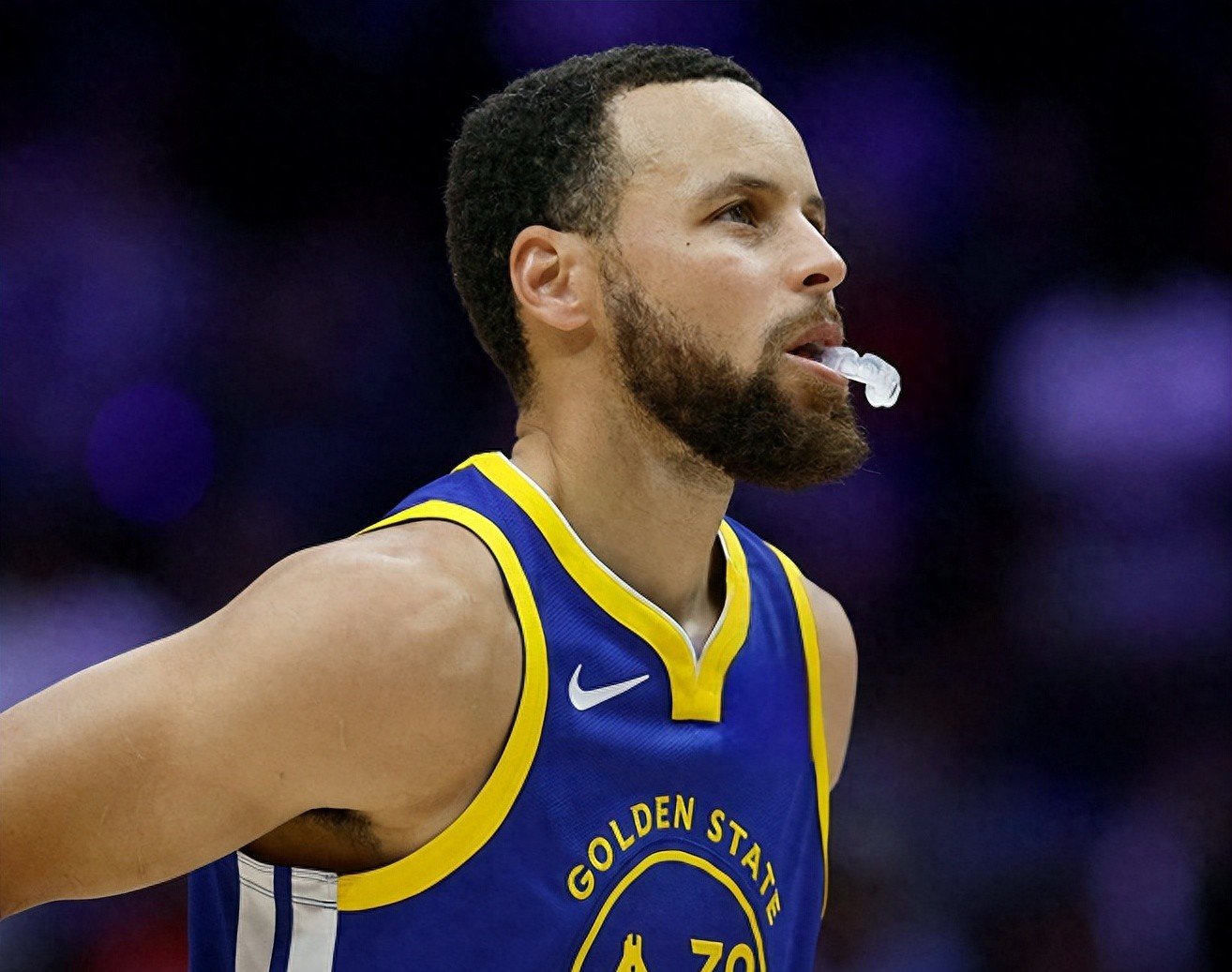 爱游戏直播 -和平精英十大主播