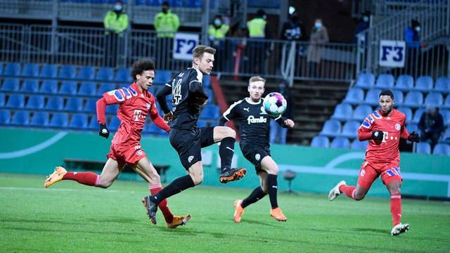 包含转折点！新疆广汇绝杀压哨，德国杯今晚攻防权衡，态度坚定，纪律约束更严格的词条